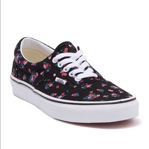 🆕 WOMEN’S VANS ERA DITSY FLORAL SNEAKERS SIZE 6. NIB!